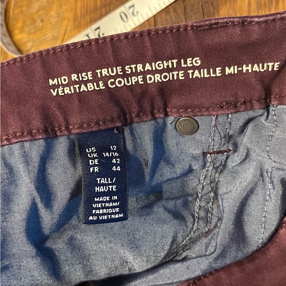 Lands’ End size 12 Tall burgundy jeans - Picture 6 of 8